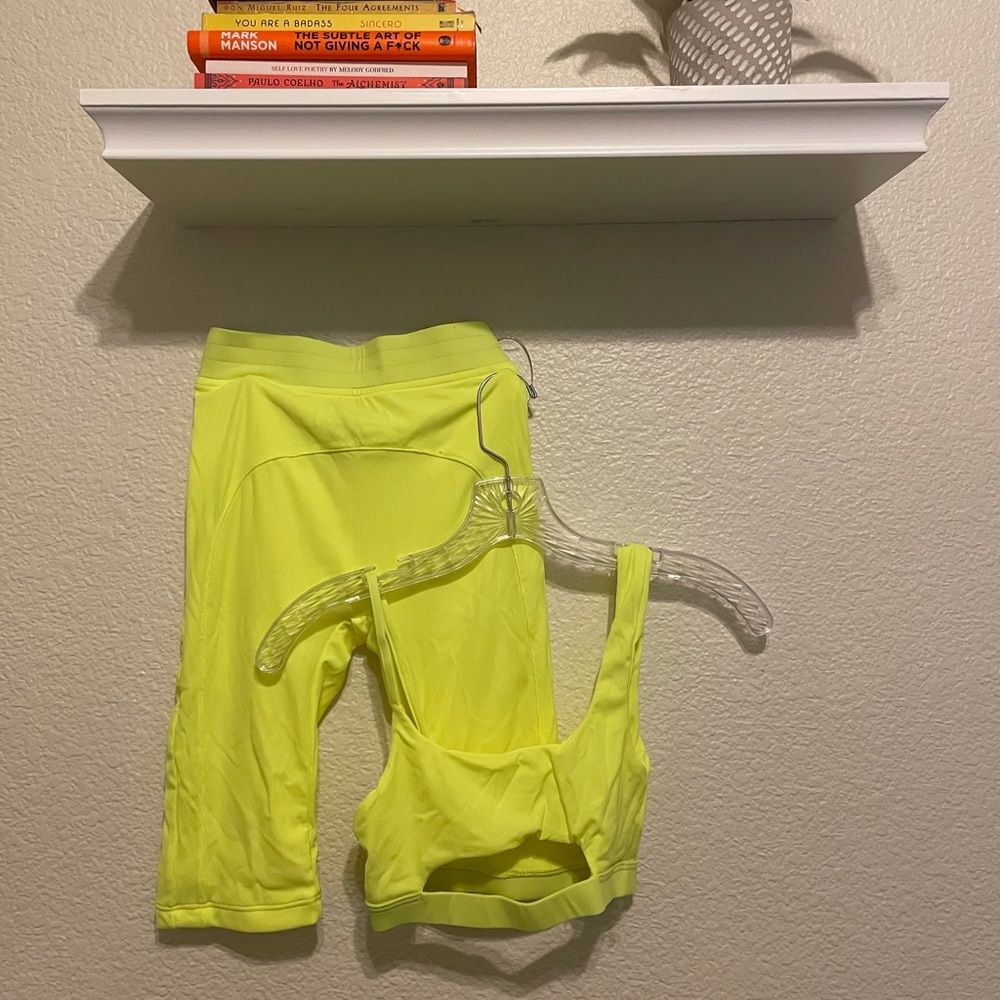 Workout matching set